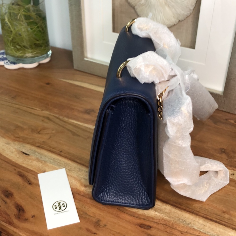 Tory Burch carter shrunken shoulder bag - Picture 3 of 6